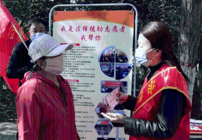 中央气象台官博发郑州降雪预报图，称“这么离谱的头一次见”